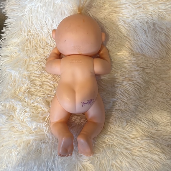 Cabbage patch doll - Picture 2 of 4